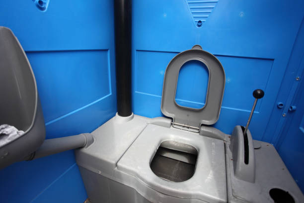 Portable Toilet Options We Offer in La Crosse, KS